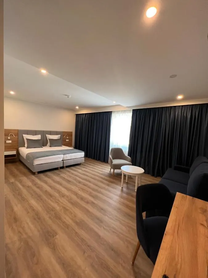 Hotel Le Postillon Echternach 3*,  Luxembourg